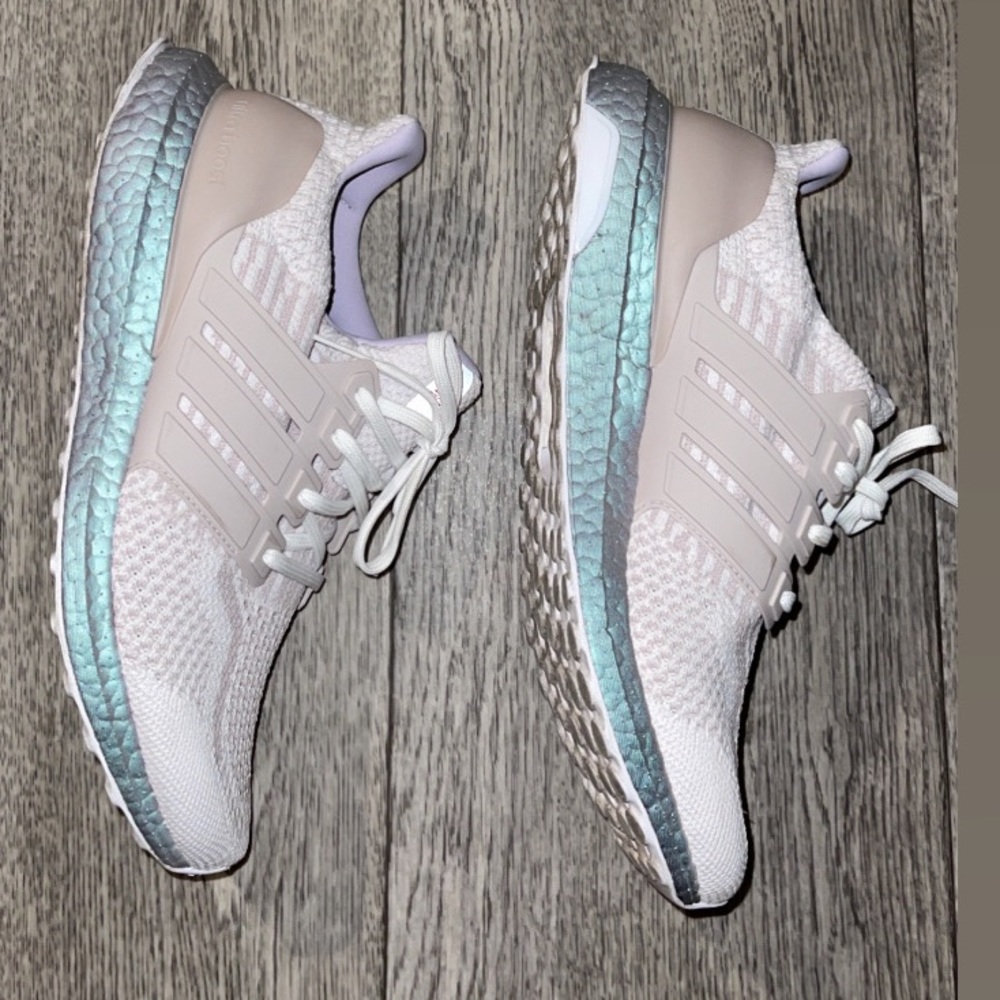 Adidas Ultraboost 5.0 DNA Shoes